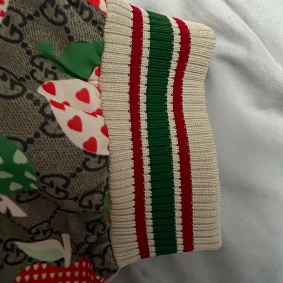 Men’s Gucci track pants - Picture 2 of 5